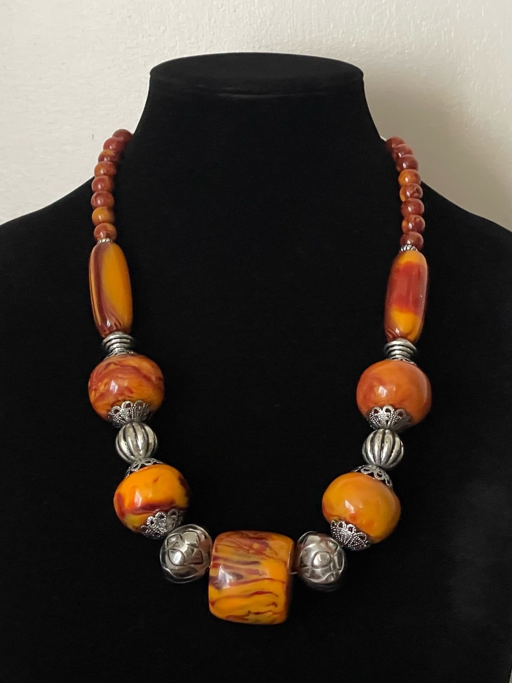 Chico's Orange and Red Marbled Bead Necklace